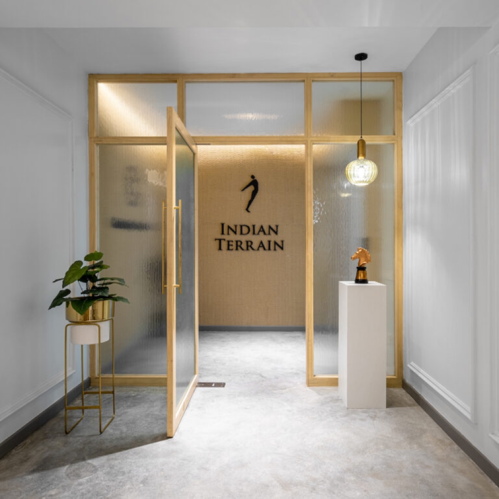 1.-Empatio-Architecture_City-Office-for-Apparel-Brand_03