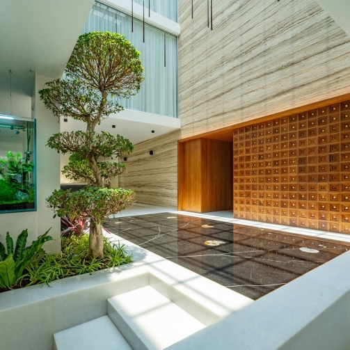 3.-geode-house_collage-architecture-03-Central-Court