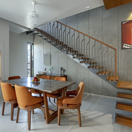 8.-Komil-Patel-Associates_Cube-House_11