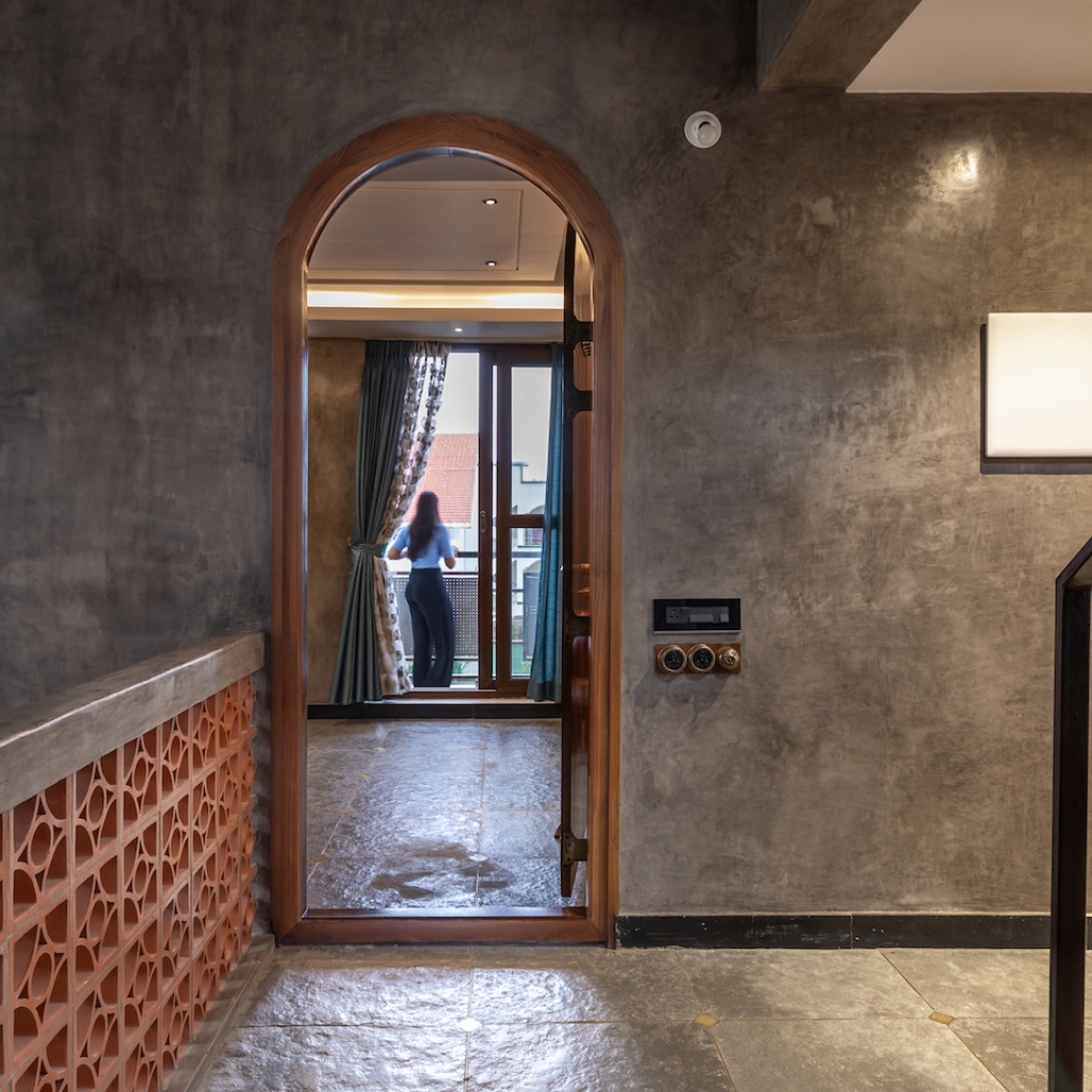 Brick-Compass-Kuteeram_C2_9299-Edit