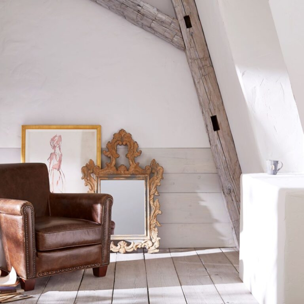 F17sp01B_IrvingLeatherBanner_v1_vp_0622x