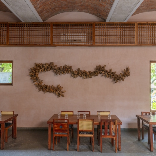 Sona-Reddy-Telugu-Medium1